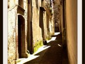 image of a small writers flat in Italy